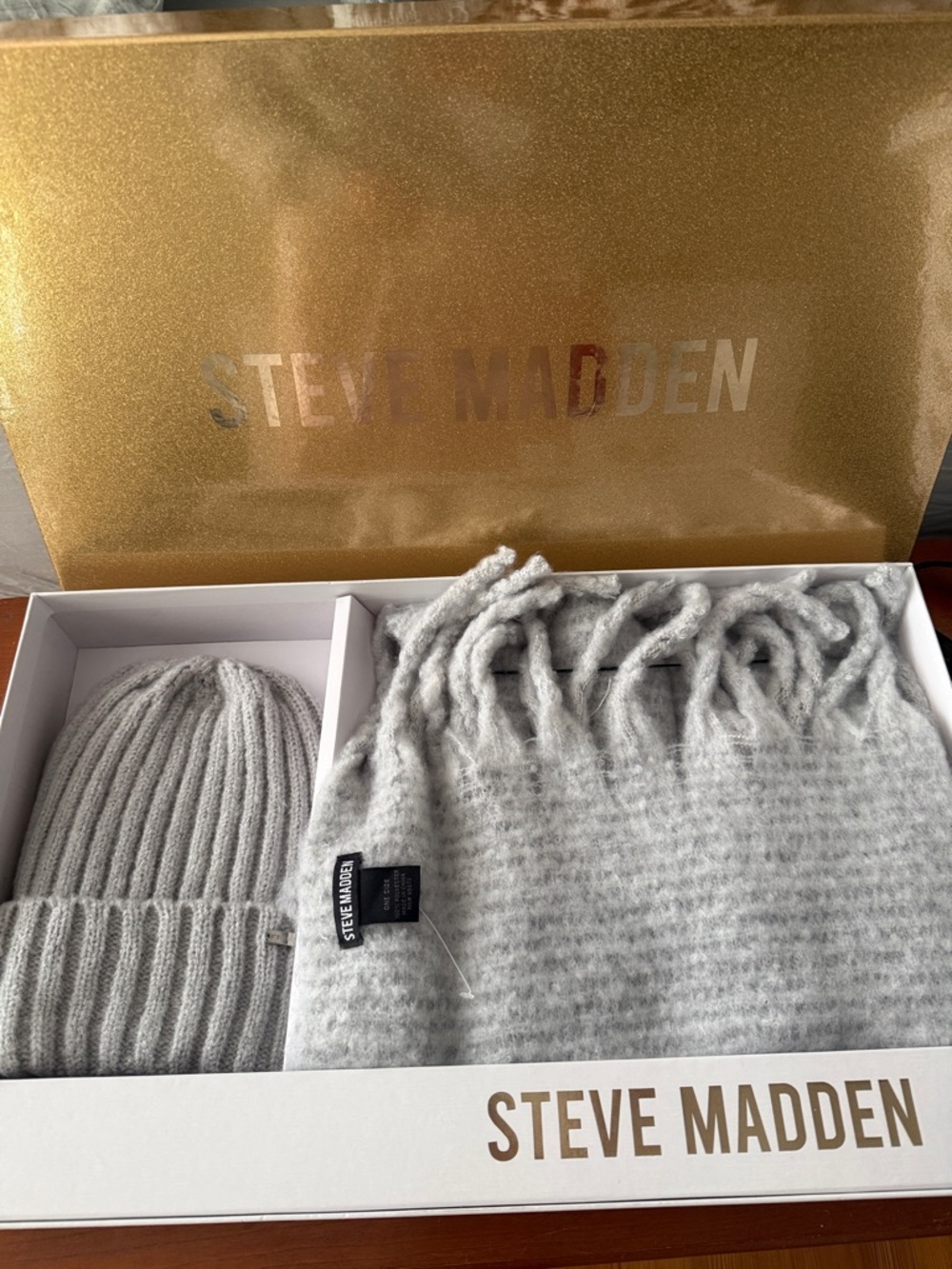 Steve Madden Light Gray Knit Beanie and Fringe Scarf Set
